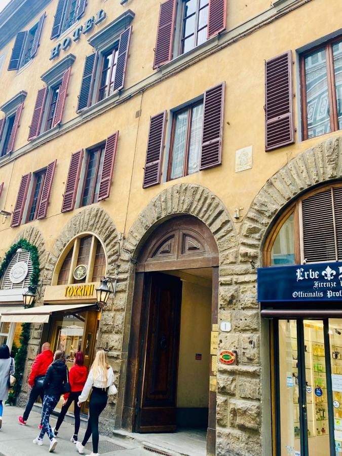 La Mandorla Apartments In Piazza Del Duomo ฟลอเรนซ์ ภายนอก รูปภาพ