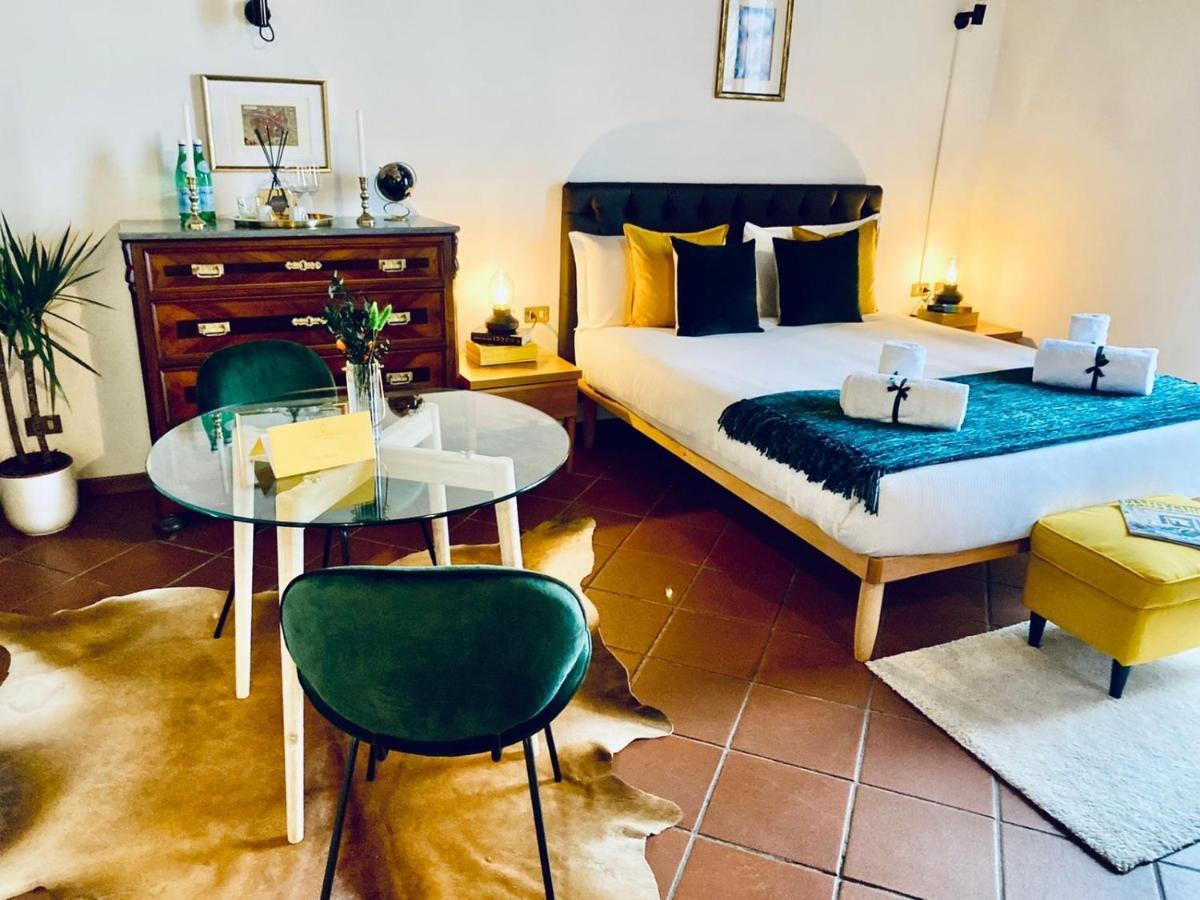 La Mandorla Apartments In Piazza Del Duomo ฟลอเรนซ์ ภายนอก รูปภาพ