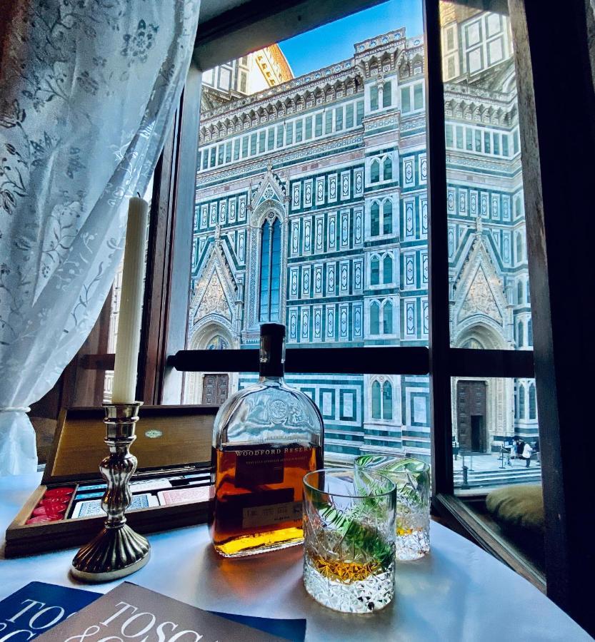La Mandorla Apartments In Piazza Del Duomo ฟลอเรนซ์ ภายนอก รูปภาพ