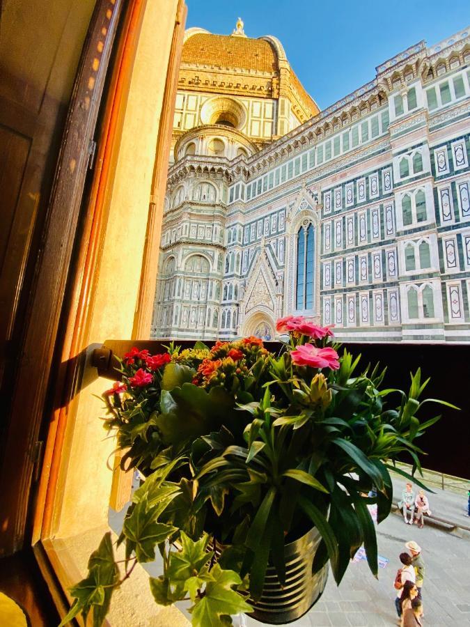 La Mandorla Apartments In Piazza Del Duomo ฟลอเรนซ์ ภายนอก รูปภาพ