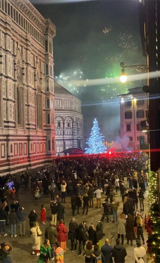 La Mandorla Apartments In Piazza Del Duomo ฟลอเรนซ์ ภายนอก รูปภาพ