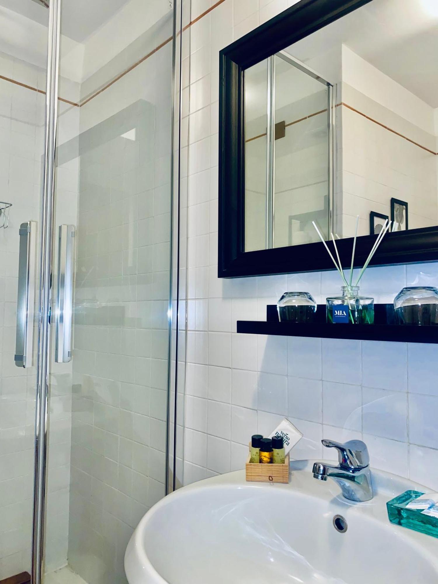 La Mandorla Apartments In Piazza Del Duomo ฟลอเรนซ์ ภายนอก รูปภาพ
